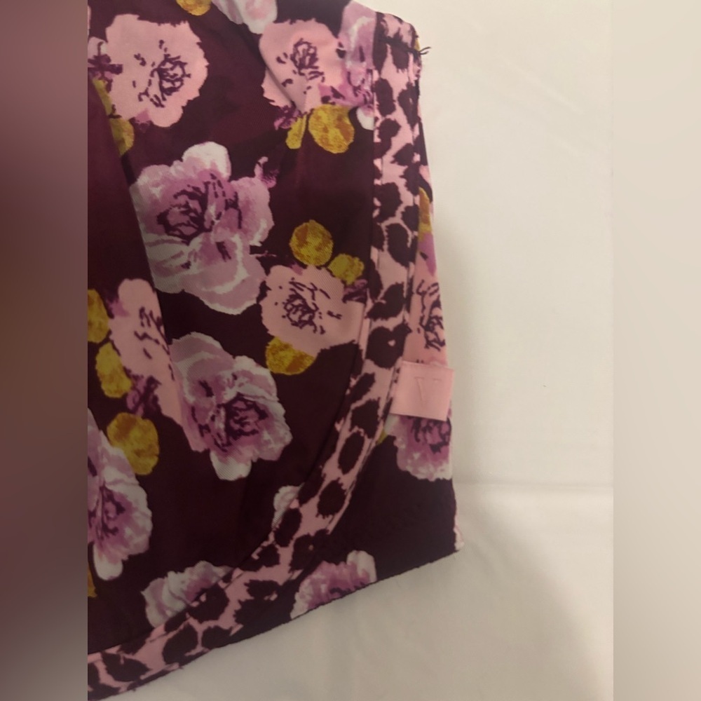 Victoria's Secret 36D Purple Unlined
Underwire Demi Bra Floral Leopard
Print - Picture 2 of 7